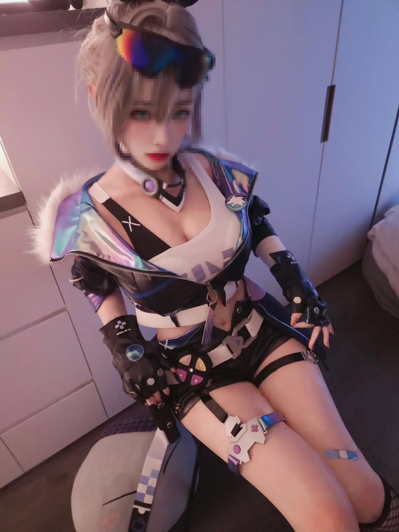 Yuikai Chan – Sói Bạc - 4